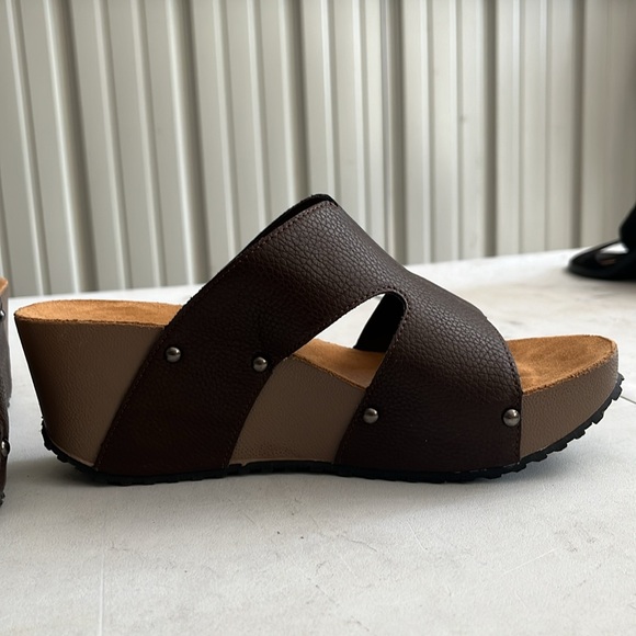 Ágape, size 8, brown - Picture 3 of 3